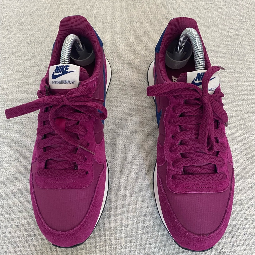 Nike Internationalist